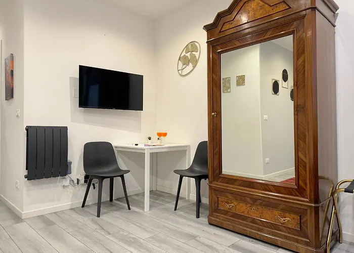 Dimora Aurelio بولونيا