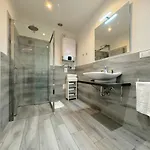 Apartment Dimora Aurelio *